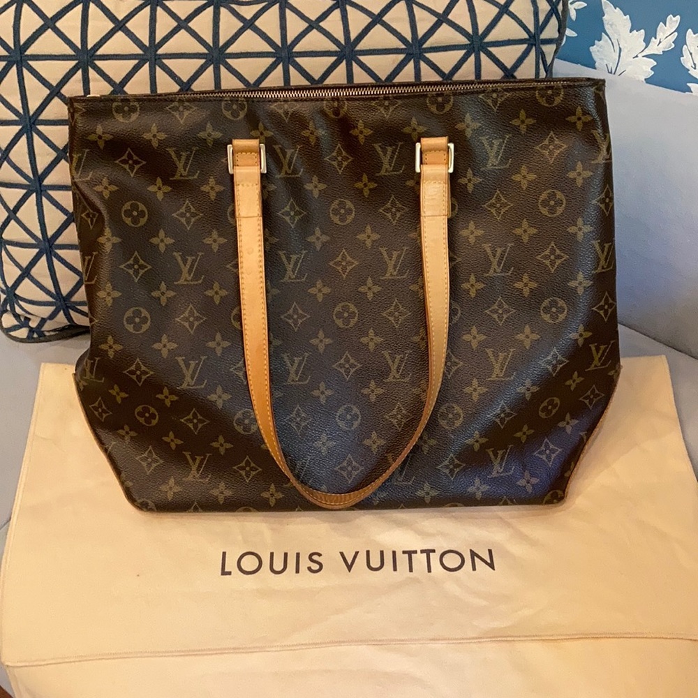 Louis Vuitton Cabas Mezzo